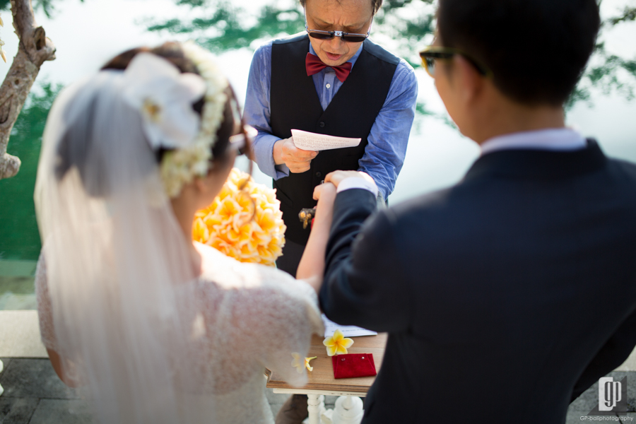 Wedding in Bukit Naga Villa Ubud Bali happy smile love wedding kiss hug together family dinner party dress and suit sunglasses sacred promise